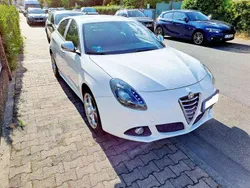 Gebraucht 2015 Alfa Romeo Giulietta Impression Kleinwagen | 8.199 € (Guter Preis)