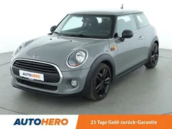 Grau Gebraucht 2018 Mini ONE Kleinwagen | 11.150 €