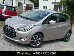 Weiß Gebraucht 2016 Hyundai ix20 YES! Van / Kleinbus | 5.999 € (Guter Preis)