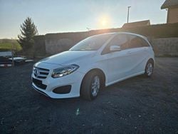 Weiß Gebraucht 2019 Mercedes B220 Van / Kleinbus | 8.900 € (Superpreis)