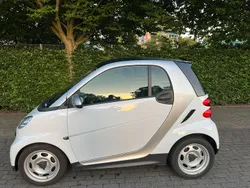 Weiß Gebraucht 2014 Smart ForTwo Coupé Coupé | 4.180 €