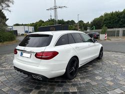 Weiß Gebraucht 2014 Mercedes C43 AMG Kombi | 17.499 €
