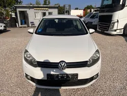 Weiß Gebraucht 2009 VW Golf VI Team Limousine | 3.600 € (Guter Preis)