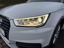 Weiß Gebraucht 2017 Audi A1 Sportback Sport Kleinwagen | 16.600 € (Etwas zu teuer)