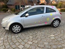 Silber Gebraucht 2008 Opel Corsa Limousine | 1.900 € (Guter Preis)