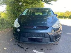 Grau Gebraucht 2006 Ford S-MAX Trend Van / Kleinbus | 1.299 € (Guter Preis)