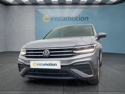 Silber Gebraucht 2024 VW Tiguan SUV | 34.649 € (Guter Preis)