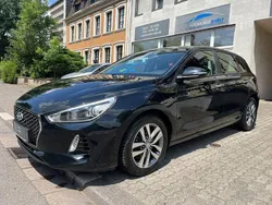 Schwarz Gebraucht 2018 Hyundai i30 Select Limousine | 9.700 € (Fairer Preis)
