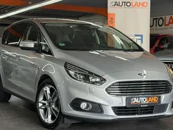 Silber Gebraucht 2017 Ford S-MAX Titanium Van / Kleinbus | 11.799 € (Guter Preis)