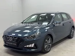 Blau Gebraucht 2023 Hyundai i30 Trend Limousine | 18.850 € (Superpreis)