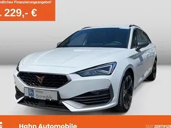 Weiß Gebraucht 2024 Cupra Leon Kombi | 29.386 € (Fairer Preis)