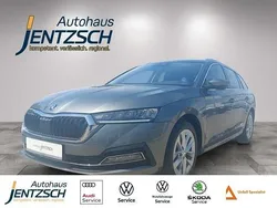 Graphitegrau metallic Gebraucht 2024 Skoda Octavia Style Kombi | 33.890 € (Etwas zu teuer)