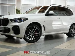 Weiß Gebraucht 2023 BMW X5 M Sport SUV | 86.990 €