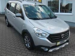 Grau Gebraucht 2016 Dacia Lodgy Stepway Van / Kleinbus | 8.990 € (Fairer Preis)