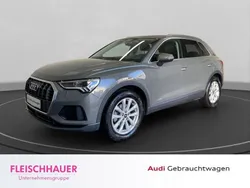 Grau Gebraucht 2022 Audi Q3 Ambiente SUV | 31.980 € (Guter Preis)