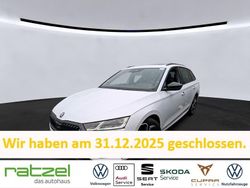 Weiß Gebraucht 2022 Skoda Octavia RS Kombi | 27.980 € (Fairer Preis)