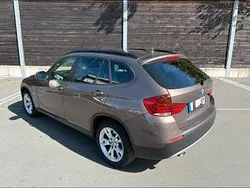 Braun Gebraucht 2011 BMW X1 SUV | 6.950 € (Superpreis)