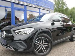 Nachtschwarz unilack Gebraucht 2023 Mercedes GLA200 Progressive SUV | 33.900 € (Guter Preis)