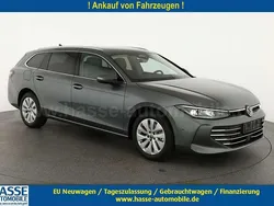 Diabasgrau metallic Neu 2025 VW Passat Pro Kombi | 47.295 € (Fairer Preis)