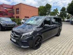 Graphitgrau dunkel Gebraucht 2021 Mercedes V300 AMG Van / Kleinbus | 65.690 € (Etwas zu teuer)
