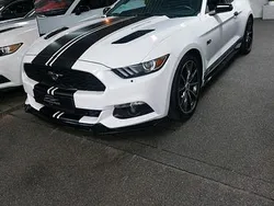 Weiß Gebraucht 2015 Ford Mustang GT Coupé | 33.000 € (Fairer Preis)