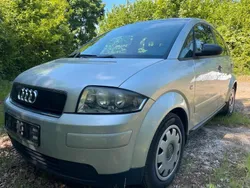 Grau Gebraucht 2001 Audi A2 Kleinwagen | 2.100 € (Guter Preis)