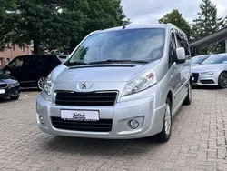 Grau Gebraucht 2015 Peugeot Expert Active Van | 9.900 € (Fairer Preis)