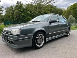 Grau Gebraucht 1990 Renault 19 Limousine | 7.950 €