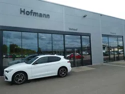 Weiß Gebraucht 2022 Alfa Romeo Stelvio Veloce SUV | 27.950 € (Guter Preis)