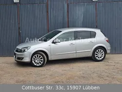 Silber Gebraucht 2004 Opel Astra Elegance Limousine | 1.499 € (Fairer Preis)
