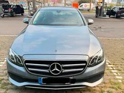 Mercedes E200