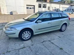 Silber Gebraucht 2001 Renault Laguna GrandTour Expression Kombi | 699 € (Guter Preis)