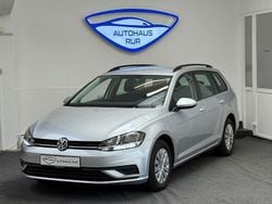 Silber Gebraucht 2019 VW Golf VII Trendline Kombi | 8.990 € (Guter Preis)