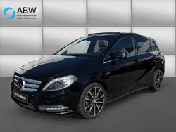 Kosmosschwarz metalliclack Gebraucht 2012 Mercedes B200 Van / Kleinbus | 15.900 € (Teuer)