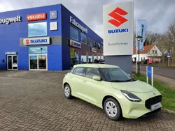 Cool yellow Neu 2025 Suzuki Swift Club Kleinwagen | 18.999 €