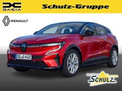 Rot Gebraucht 2022 Renault Mégane Techno Limousine | 25.900 € (Superpreis)