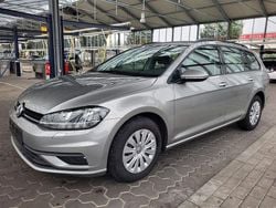 Grau Gebraucht 2020 VW Golf VII Limousine | 8.900 € (Superpreis)