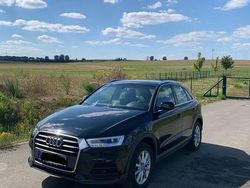 Schwarz Gebraucht 2016 Audi Q3 SUV | 13.450 € (Guter Preis)