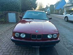 Rot Gebraucht 1994 BMW 520 Limousine | 2.600 €