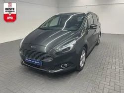 Grün (mambagrünmet.) Gebraucht 2016 Ford S-MAX Titanium Van / Kleinbus | 20.480 € (Etwas zu teuer)