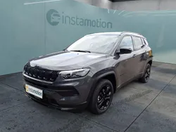 Grau Gebraucht 2023 Jeep Compass SUV | 30.799 € (Fairer Preis)
