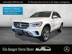 Weiß Gebraucht 2020 Mercedes GLC300e Exclusive SUV | 35.920 € (Fairer Preis)
