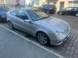 Silber Gebraucht 2005 Mercedes C230 Coupé | 3.500 € (Fairer Preis)