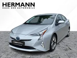 Silber Gebraucht 2016 Toyota Prius Executive Kleinwagen | 19.789 € (Teuer)