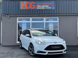 Weiß Gebraucht 2012 Ford Focus ST Kombi | 10.450 € (Fairer Preis)