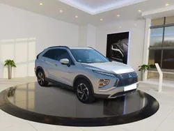 Weiss Gebraucht 2023 Mitsubishi Eclipse Cross Plus SUV | 31.649 € (Etwas zu teuer)