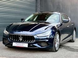 Blu nobile pearl Gebraucht 2020 Maserati Ghibli Coupé | 49.990 € (Etwas zu teuer)