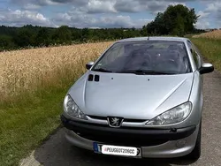 Silber Gebraucht 2001 Peugeot 206 CC Cabrio | 1.200 € (Fairer Preis)