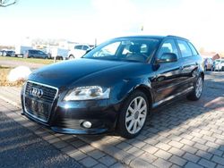 Blau Gebraucht 2009 Audi A3 Comfort Limousine | 12.790 €