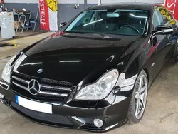 Schwarz Gebraucht 2008 Mercedes CLS63 AMG AMG Coupé | 29.900 € (Fairer Preis)